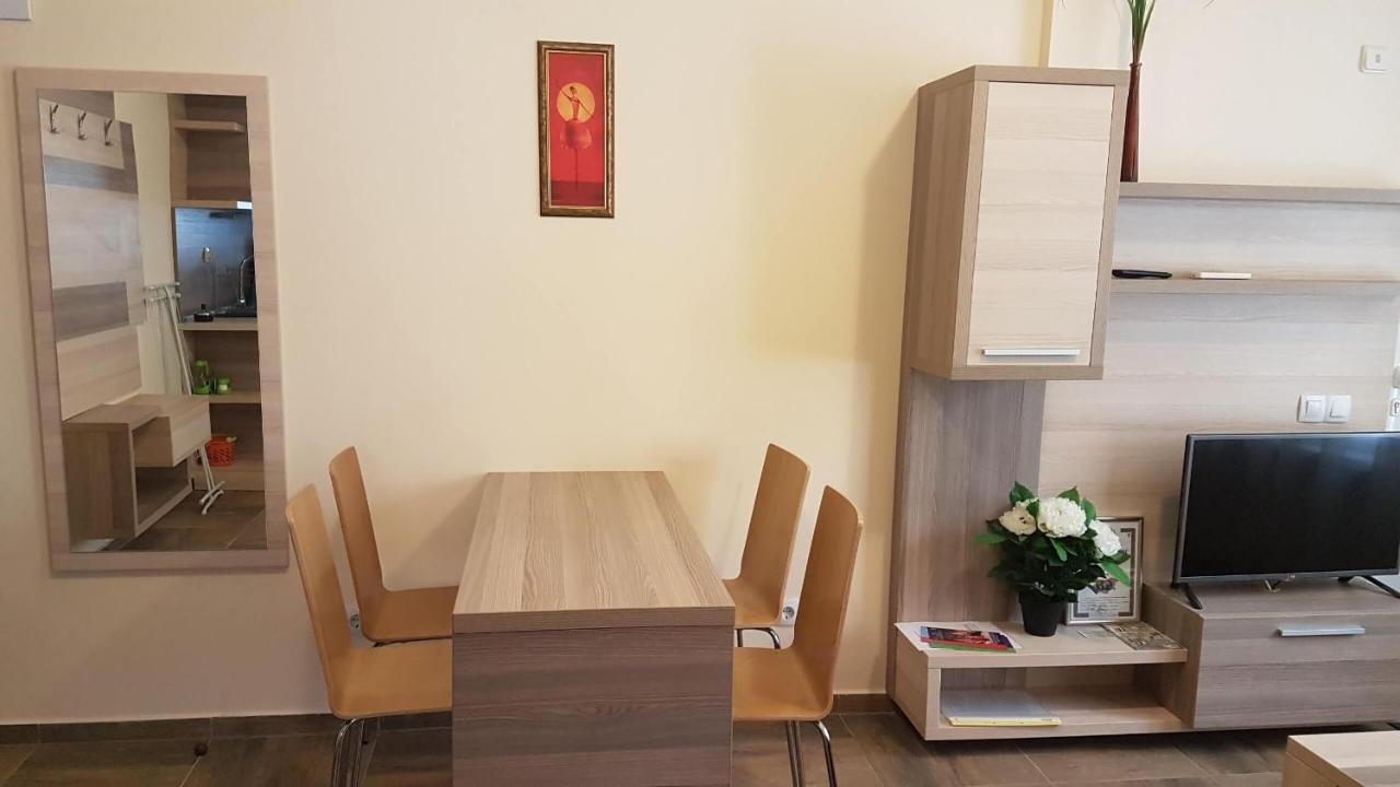 Къщата С Чешмата Apartment Veliko Tarnovo Exterior photo